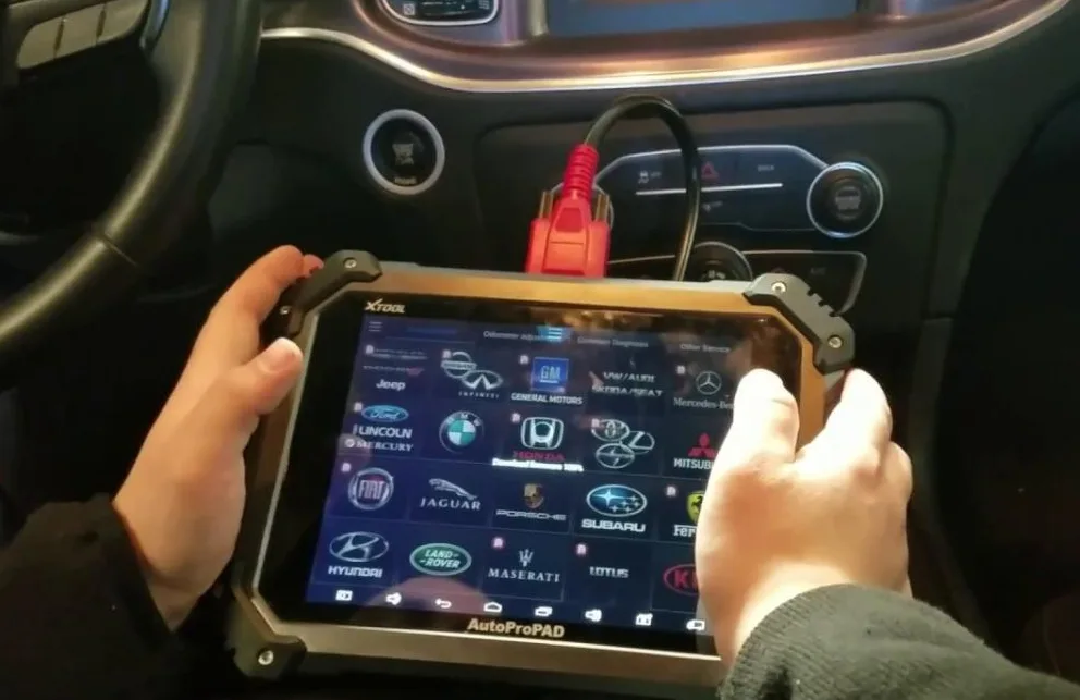 Motorcycle key replacement and programming service for all brands by Triton Locksmith South Florida